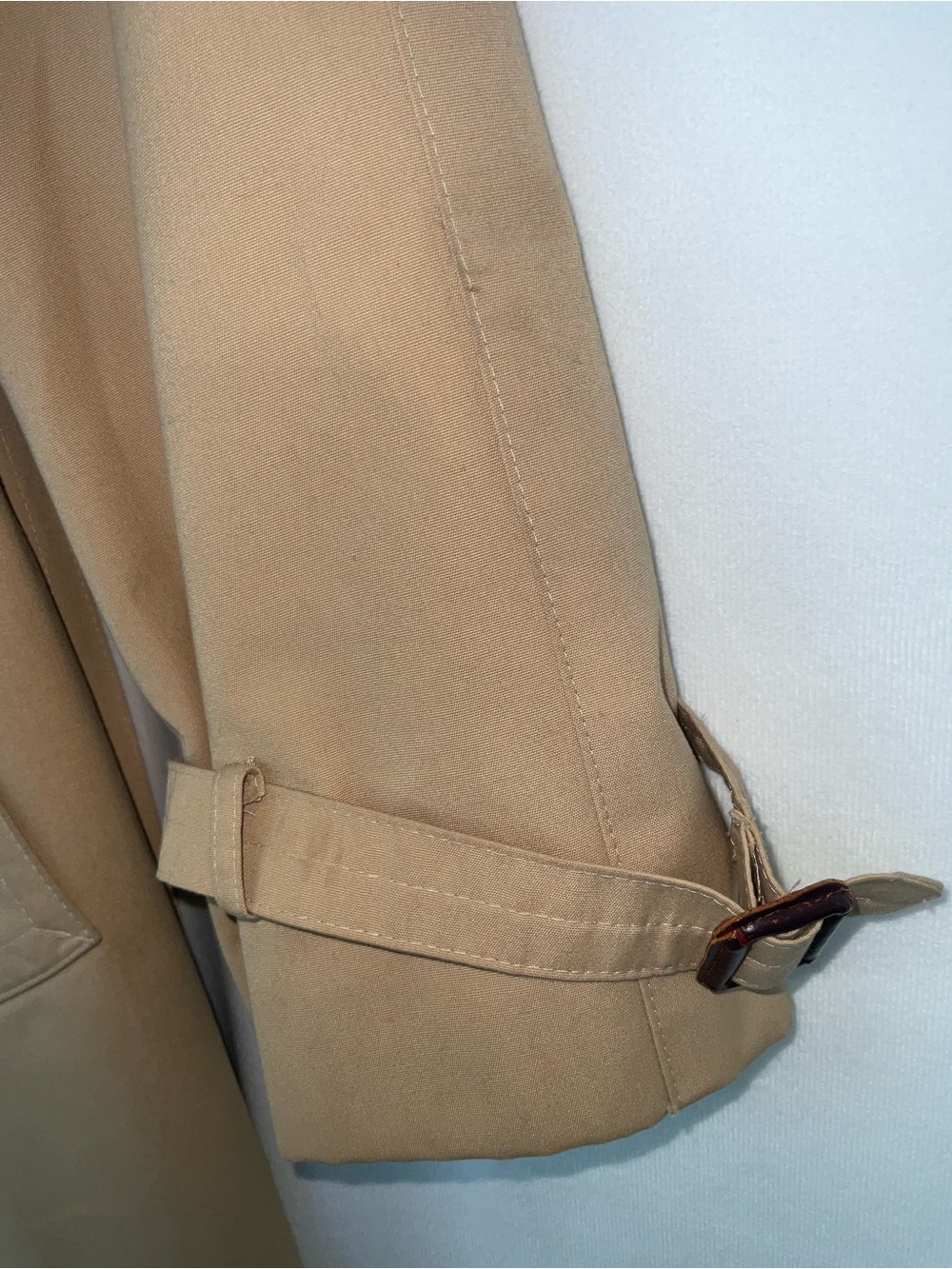 Etienne Aigner Beige Trench Coat - Picture 6 of 13